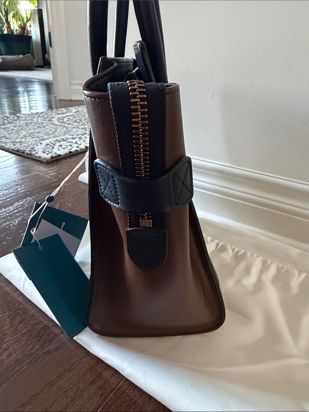 CELINE Black/Brown/Blue Leather Tote - Picture 4 of 11